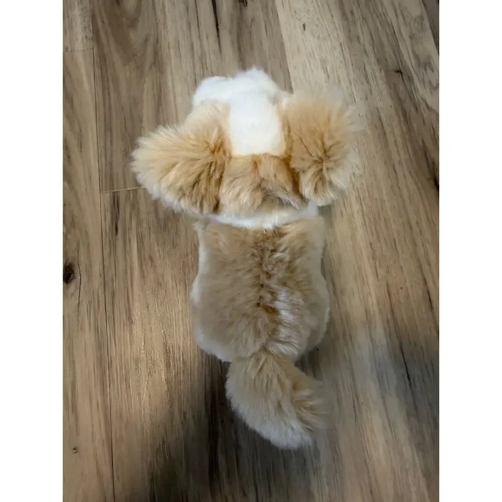 American Girl Corinne Tan Dog Flurry Plush Tan White 2022 HCM96 Puppy Toy
